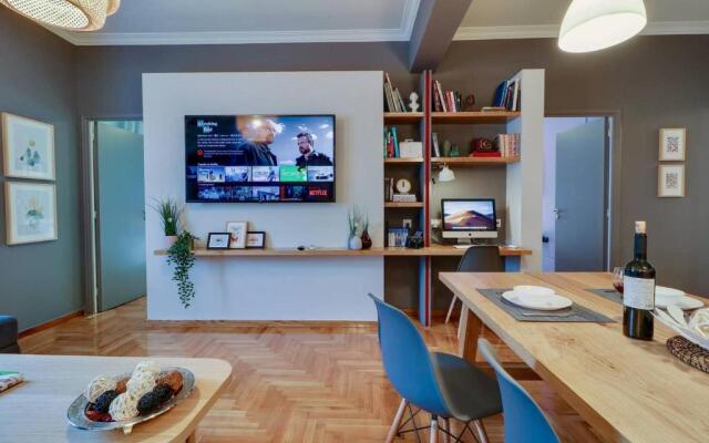 Victoria 5star / 5BR BigApt / Sauna / 2min to metro
