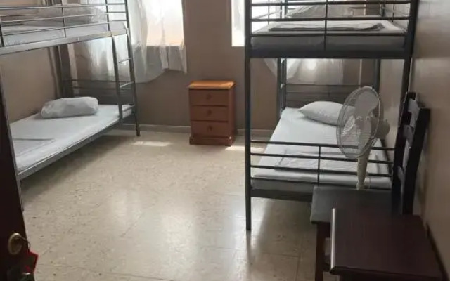 Emile Hostel