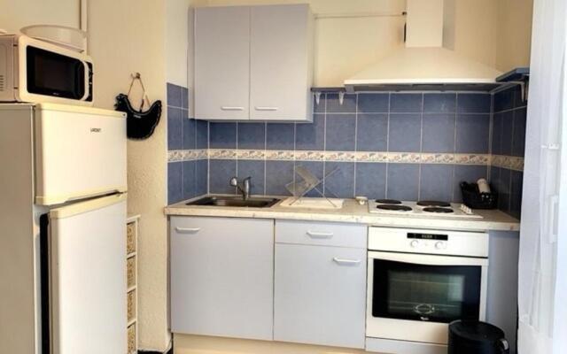 Appartement Balaruc-les-Bains, 1 pièce, 3 personnes - FR-1-503-124