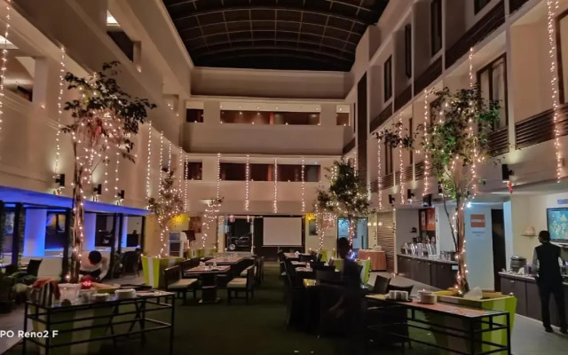 Citrus Hotel Lonavala