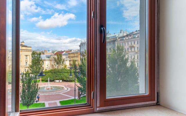 DeRent Aparts (ДеРент Апартс) на улице Караванная 3/35