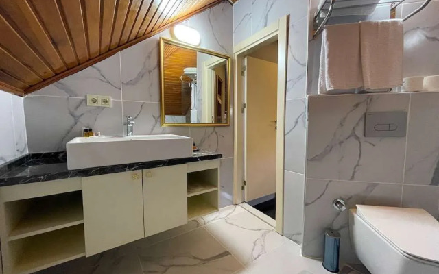 Yeni̇ Sevcan Hotel