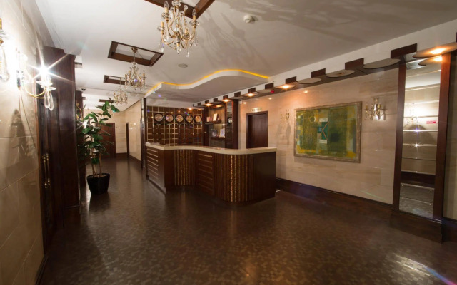 Kaspia Park Hotel