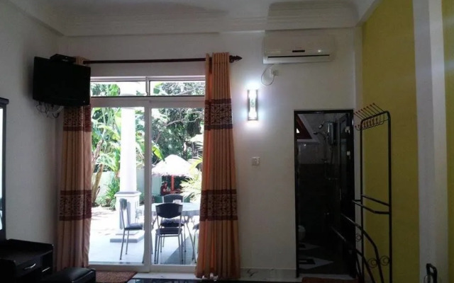 Yala Hotel River Front