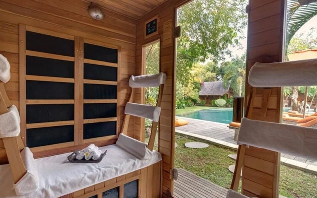 Stunning Palm Villa And Fantastic Experience