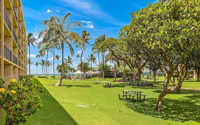 Maui Sunset B110 1 Bedroom Condo by RedAwning