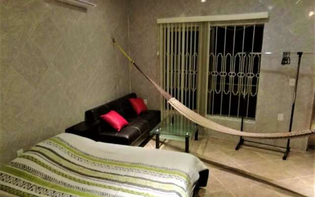 Kaeli's Caribbean Studios