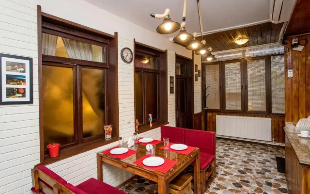 Wall Inn Tbilisi Hostel
