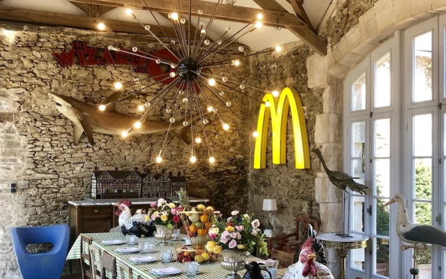 Château De La Goujonnerie