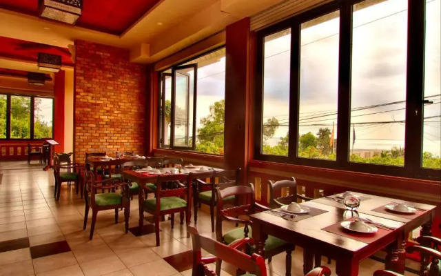 Nathalie's Vung Tau Restaurant & Hotel