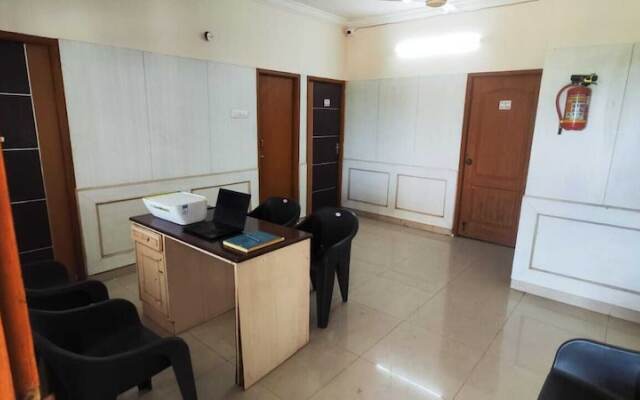 Stayz Inn Teynampet