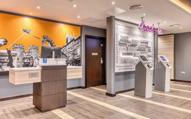 Premier Inn Abingdon - A34