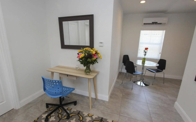 Sibi Beach Hotel