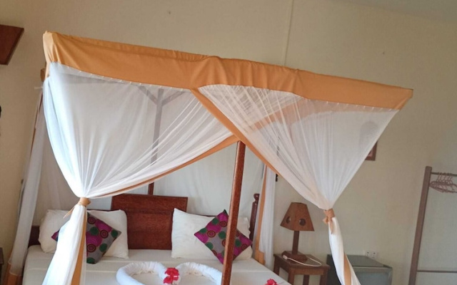 Sand Bank View Hotel