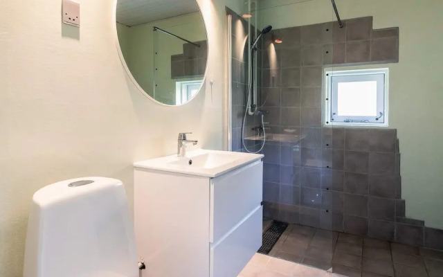 Middelfart Holiday Home- Nearby Waterpark Access