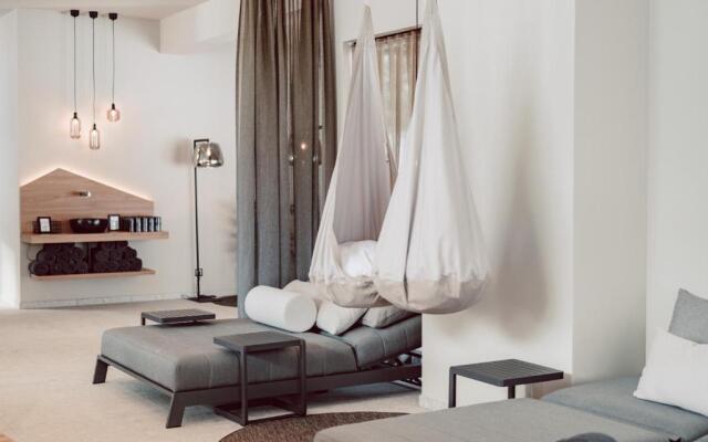 Joann Suites Apart