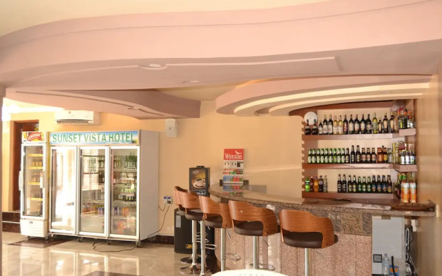 Sunset Vista Hotel