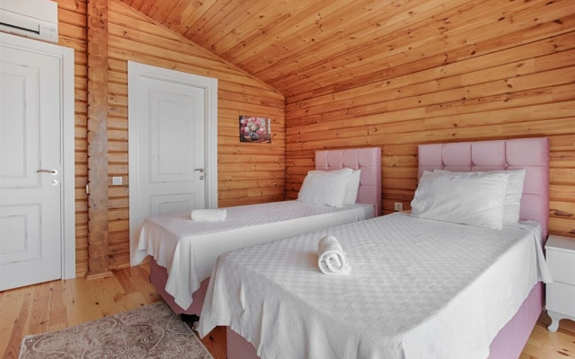 Villa Mimoza by Akdenizvillam