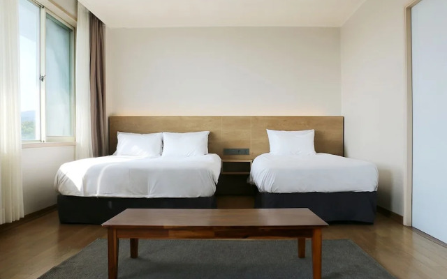 Bloom Hotel