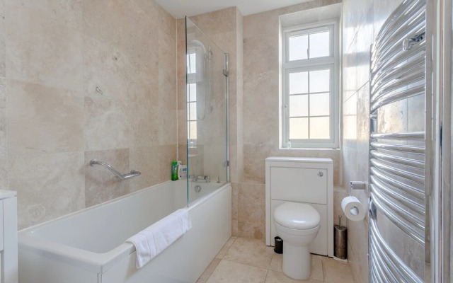 1 Bedroom Apartment Near Paddington