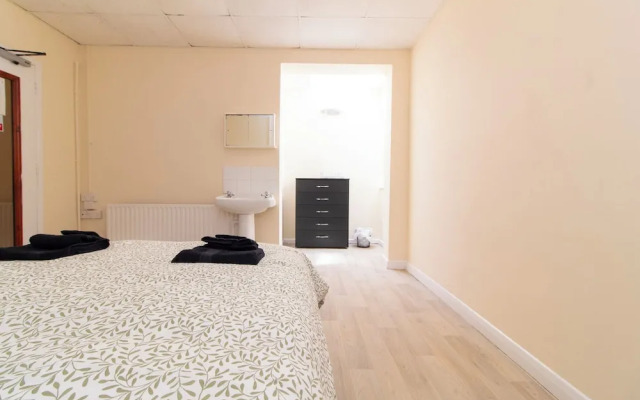 Brookvale Guest House Room 7