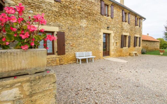 Gîte Saint-Crépin-et-Carlucet, 5 pièces, 12 personnes - FR-1-616-108