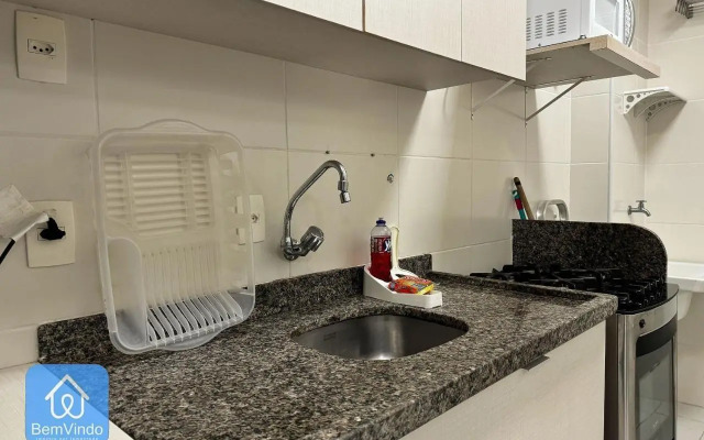 Apartamento Amplo Com Varanda No Salvador Prime
