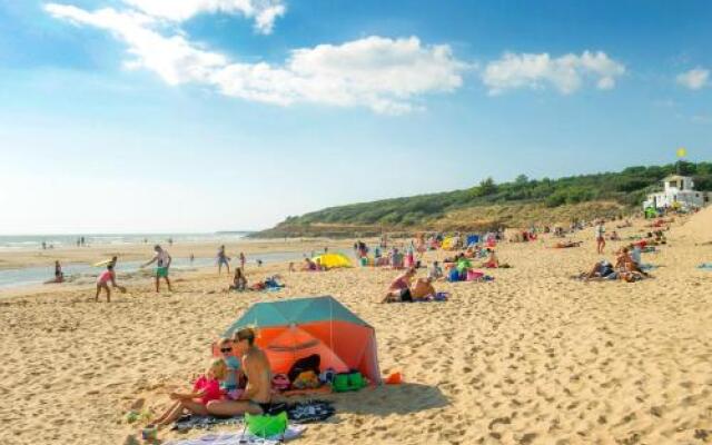 Camping les Dinosaures