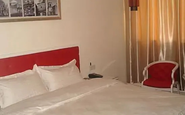 Norway Pebble Motel (Huaibei Railway Station Store)
