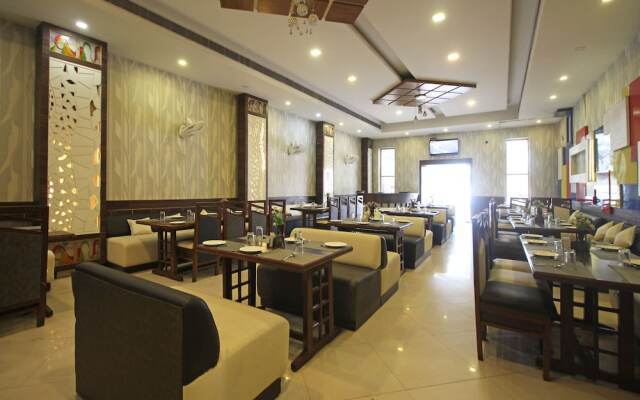 OYO 5183 Hotel Subhadra Residency