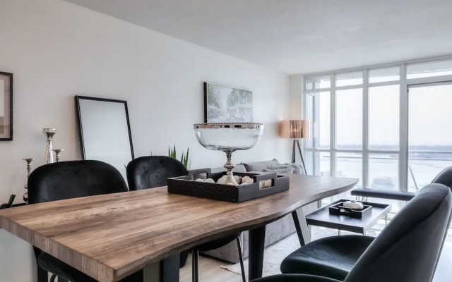 Toronto Escape - The Jasper Suite