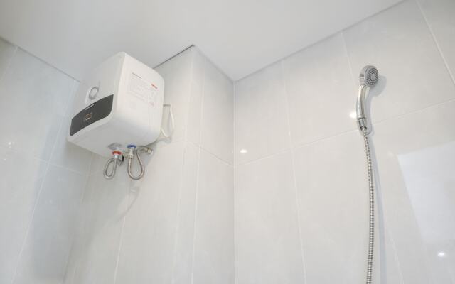 Cozy And Simply Studio At Serpong Garden Apartment