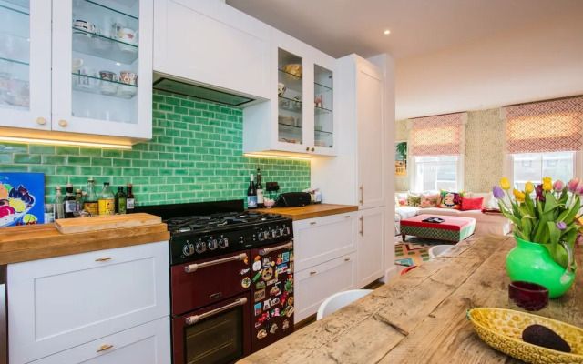 Quirky 2 Bedroom Portobello House With Roof Terrace