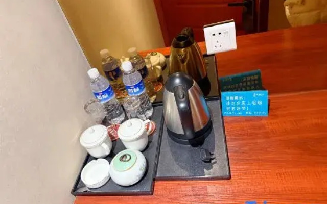 ZiYu Riverview Apartments