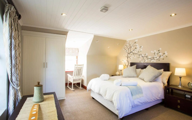 The Browns' Luxury Guest Suites