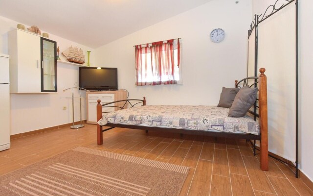 Nice Home in Jezera With Wifi and 1 Bedrooms