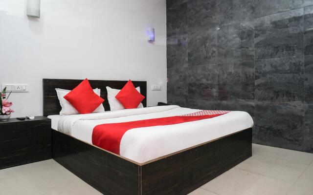 OYO 30626 Hotel City Pearl