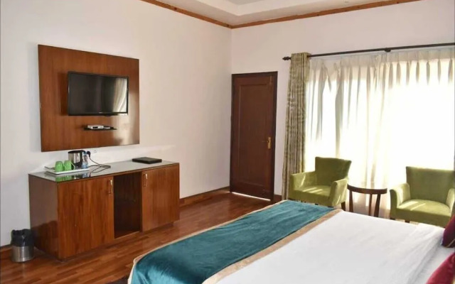 Misty Oaks Resorts