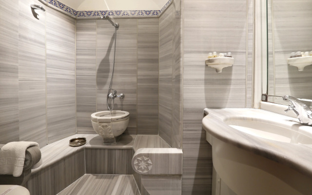 Sultanahmet Palace Hotel