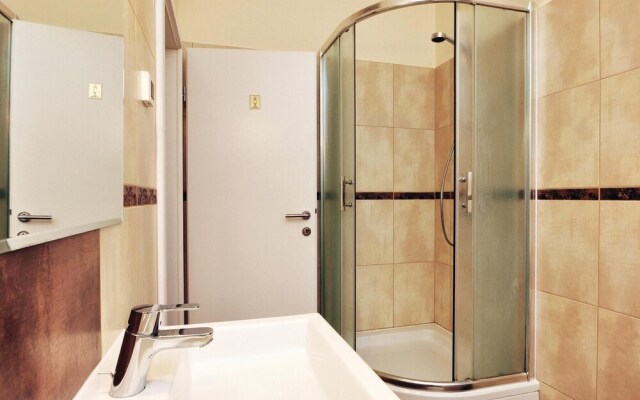 Amazing Home in Pakostane With Wifi and 5 Bedrooms