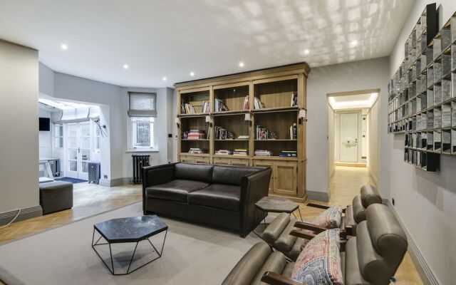 Deluxe Mayfair Home by Marble Arch Station