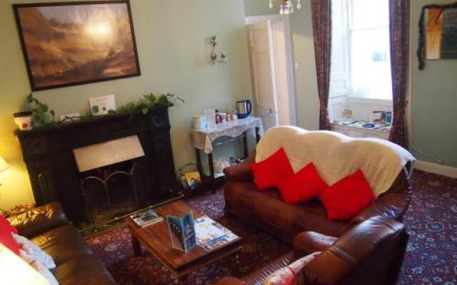 Cashel Town B&B