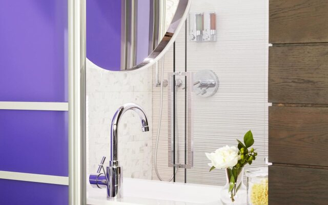 Royal Regency Hotel