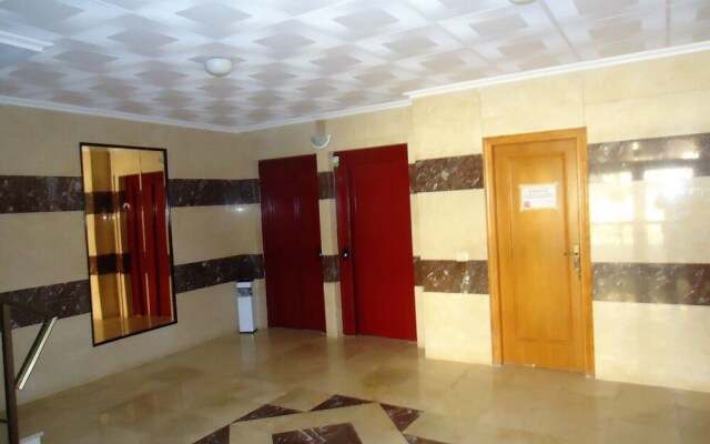 Apartamentos Alboran LEK