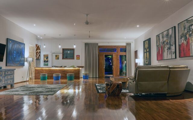 Blue Bamboo Villas