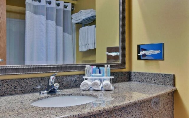 Holiday Inn Express by IHG