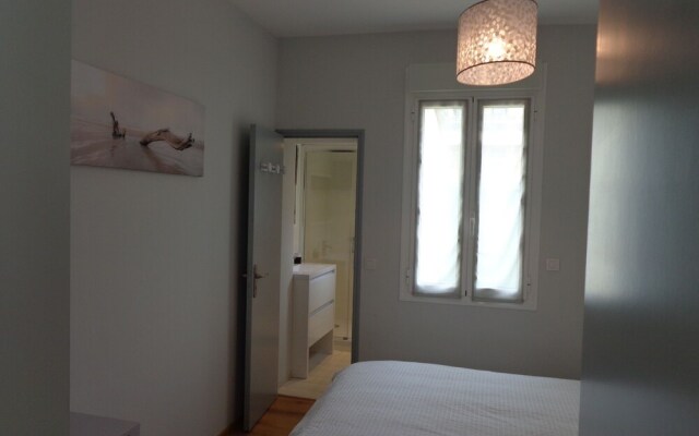 House With 2 Rooms in Toulouse, With Enclosed Garden and Wifi