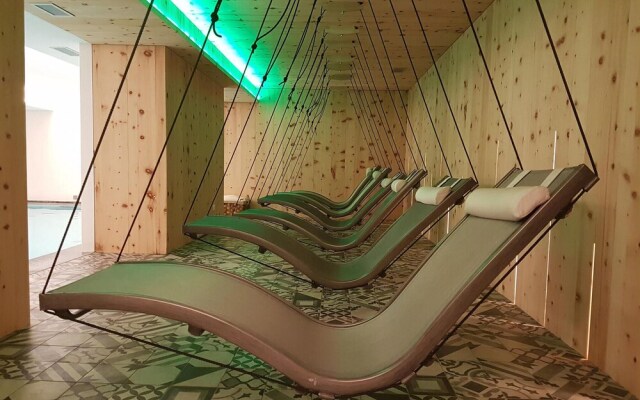 Stunning Apartment in Ponte di Legno With Wifi