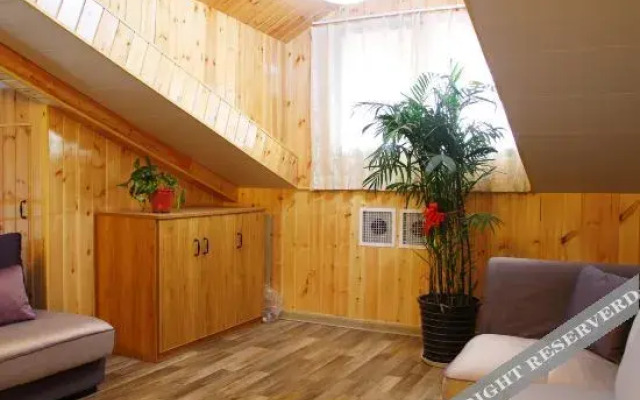 The Bund 18 (Xi'an Xianyang International Airport)