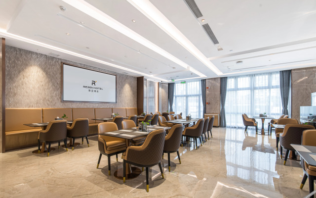 Huzhou Junchen Rezen Hotel